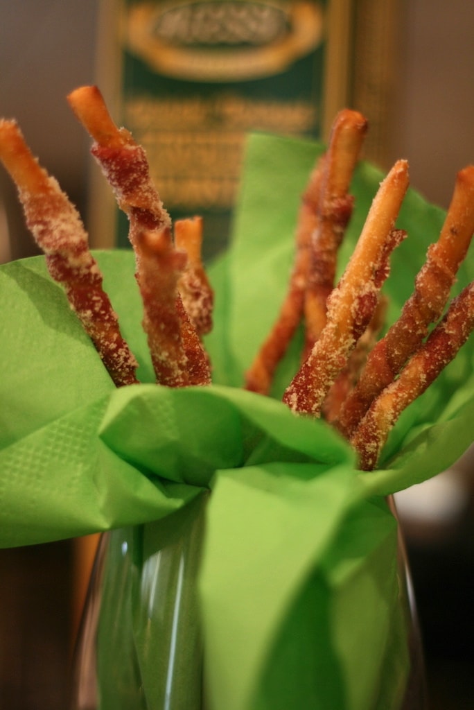 Who wouldn't love bacon straws? Perfectly crisp bacon wrapped around a thin rosemary breadstick is the best idea ever!
