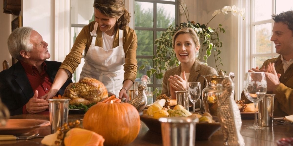 Thanksgiving family around the table