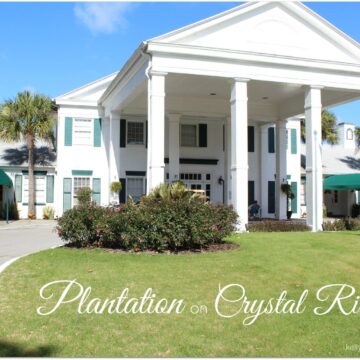 At The Plantation on Crystal River you'll experience Southern hospitality as it should be.