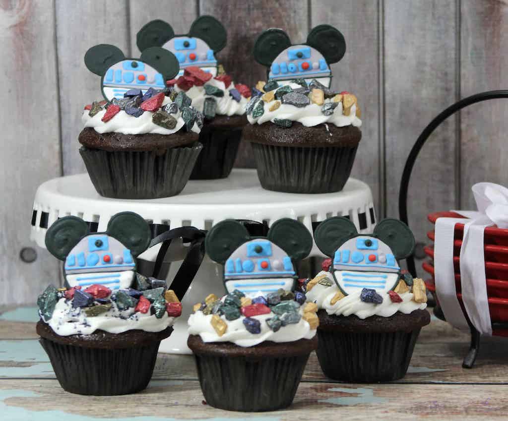 cupcakes with Mickey Mouse R2D2 on top