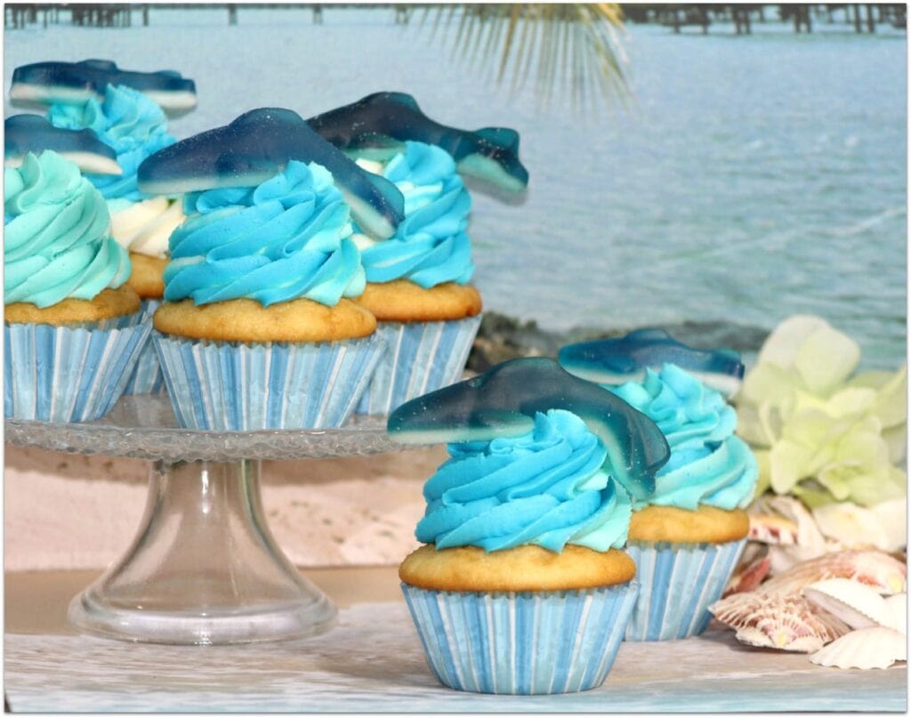 easy whale cupcakes