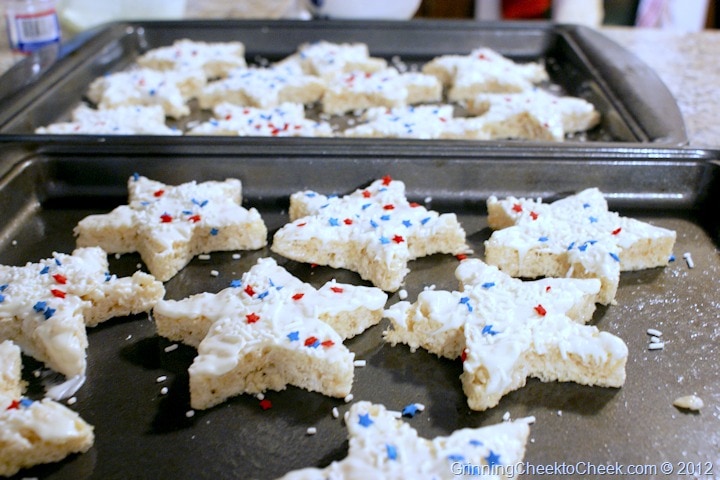 star shaped rice krispie treats