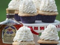 Crown Royal Butter Pecan Cupcakes
