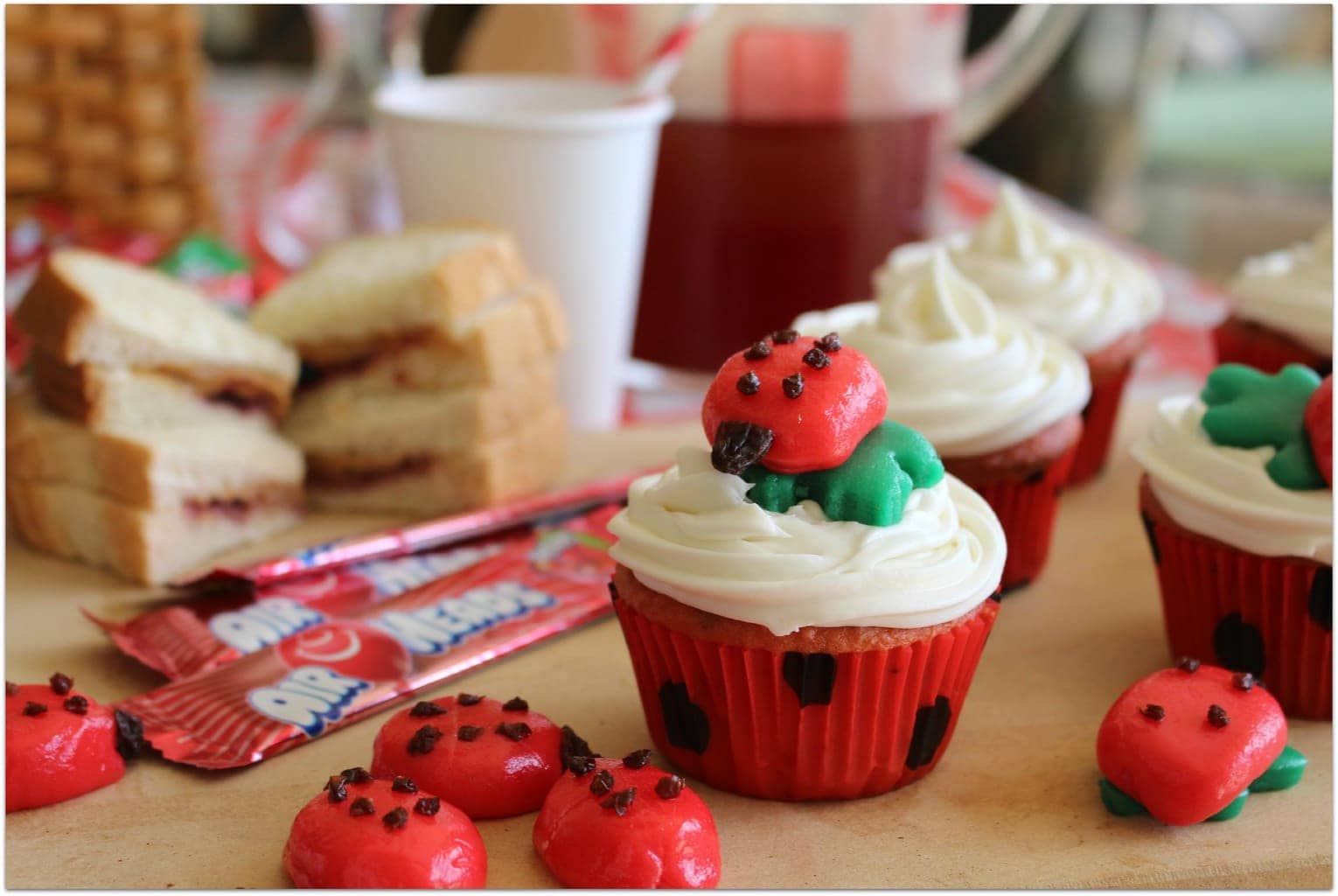 Ladybug Picnic Cupcakes