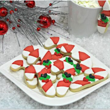 Looking for amazing Christmas sugar cookies to make this year? I'm sharing some of the best holiday sugar cookies I’ve found so far!