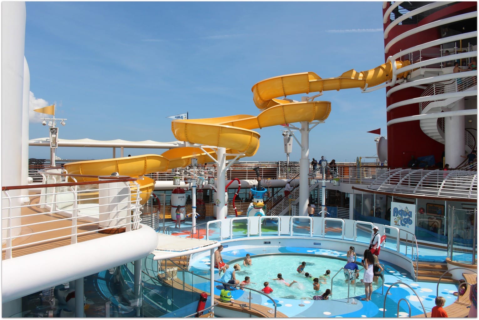 The Disney Magic Cruise Ship is so amazing! Forgive the cliché, but magical is the only way to describe sailing with Disney! Every moment of your trip is thought out, from excursion opportunities to rest and relaxation. 