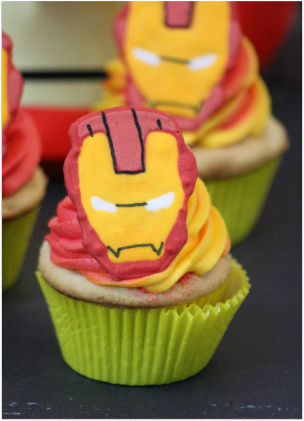 Who's ready for Iron Man Cupcakes? Have you decided who you're going to support in Captain America: Civil War? I know which team I'm on!