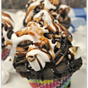 This decadent mudslide cupcake is the perfect little dessert for any occasion, and it's such an recipe. Think all the goodness of a mudslide dessert on a chocolate cupcake!