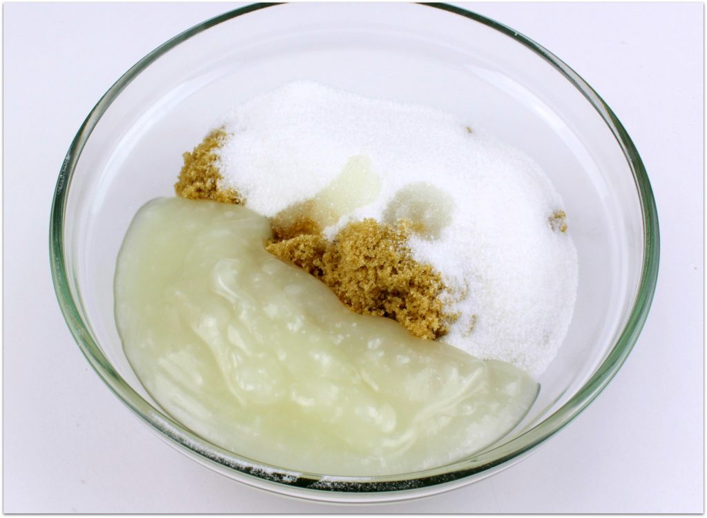 Doesn't the thought of a coconut brown sugar scrub just make you want to head right to the shower? 