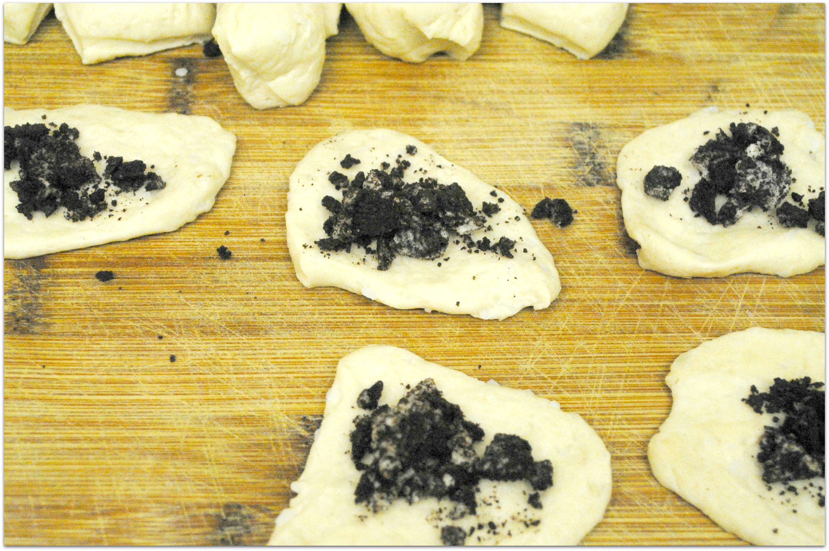 How to Make Monkey Bread with Oreos Food Fun & Faraway Places