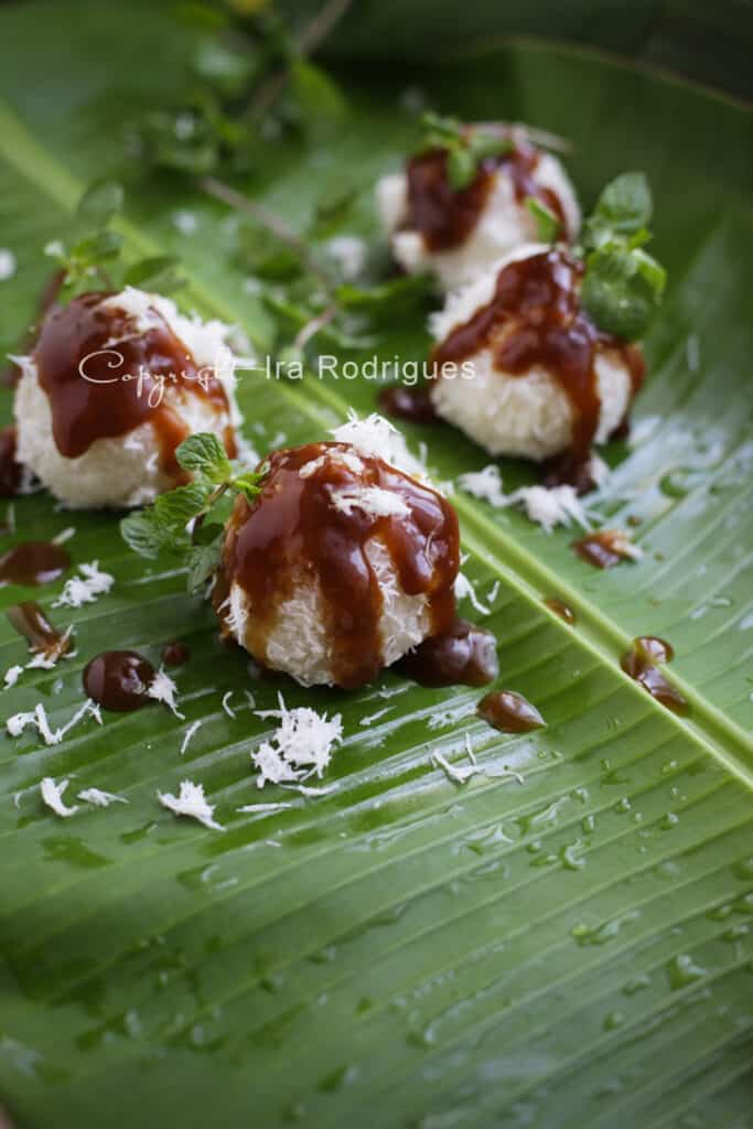 Sweet glutinous rice balls Indonesian dessert with sweet drizzle.