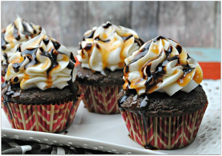 The salted caramel is what makes these Mocha Latté Salted Caramel Cupcakes so spectacular.