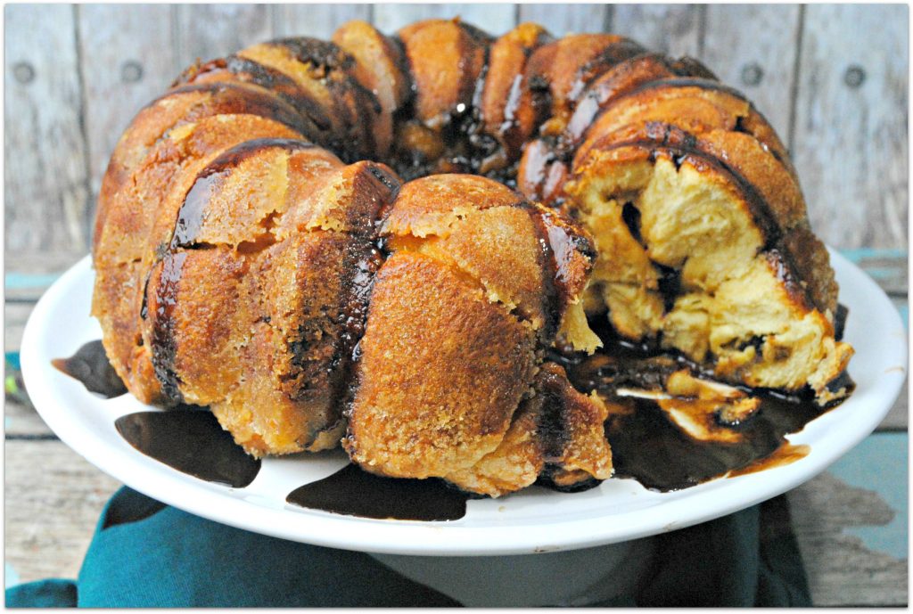Dessert bread with chocolate chips.