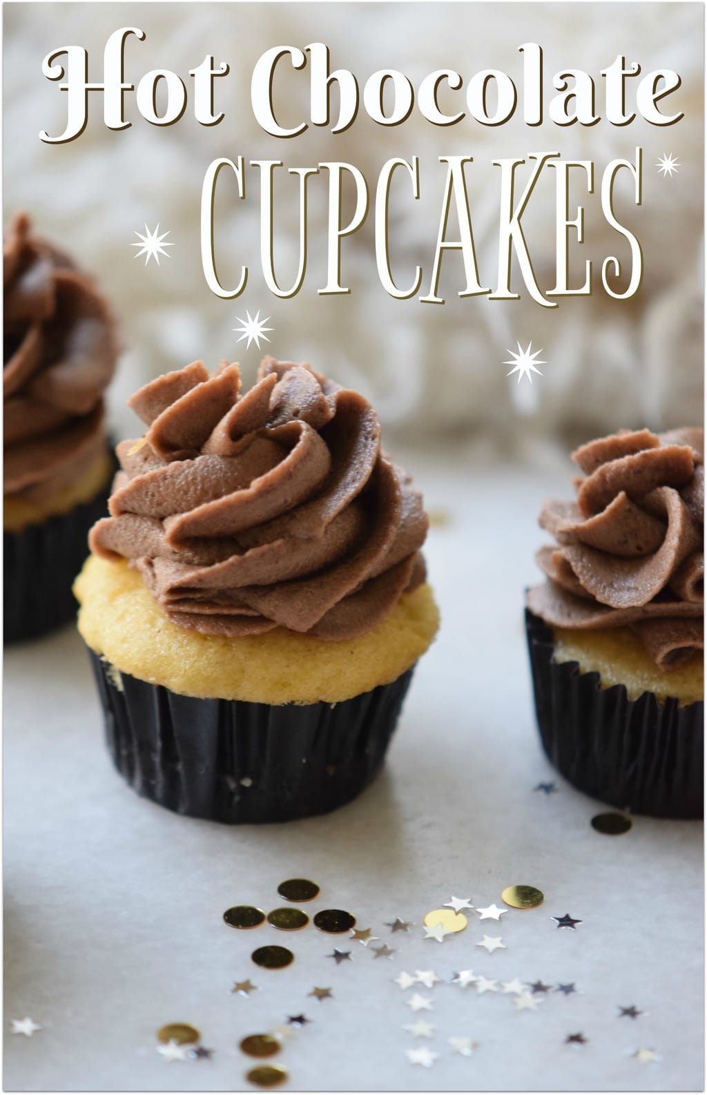 These hot chocolate cupcakes are absolutely to die for. What could be better than hot chocolate with a cupcake? Hot chocolate IN a cupcake! 