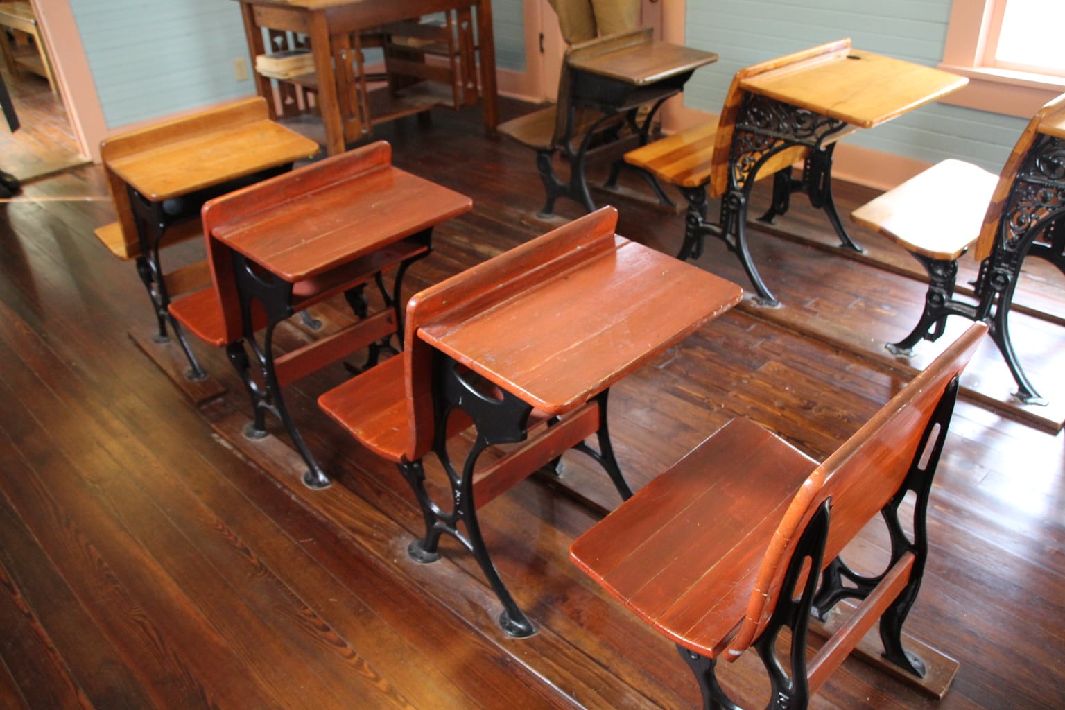 Speaking of homesteaders, your kids will enjoy seeing what a schoolhouse looked like in the early 1900s at The Donald Schoolhouse. 