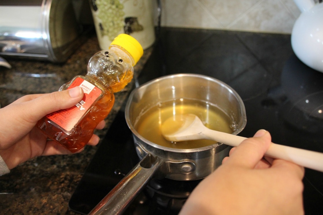 Head to the kitchen and make this DIY recipe for delicious lavender meyer lemonade fresh from your garden