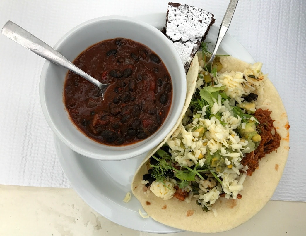 Who knew there was a Maine Windjammer cruise for foodies? If you are a foodie as I am, the J & E Riggin Windjammer cruise is the way to go.