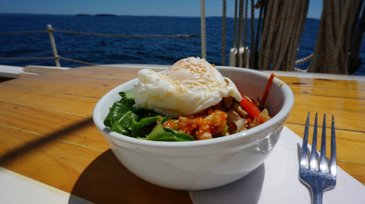 Who knew there was a Maine Windjammer cruise for foodies? If you are a foodie as I am, the J & E Riggin Windjammer cruise is the way to go.