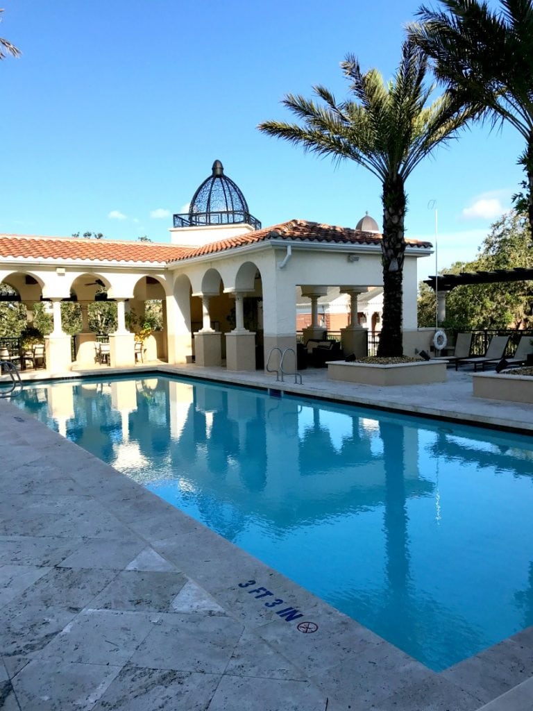 Looking to book a luxury boutique hotel in Winter Park Florida? I've just discovered The Alfond Inn, and I'm adding it to my list of top five favorite hotels.