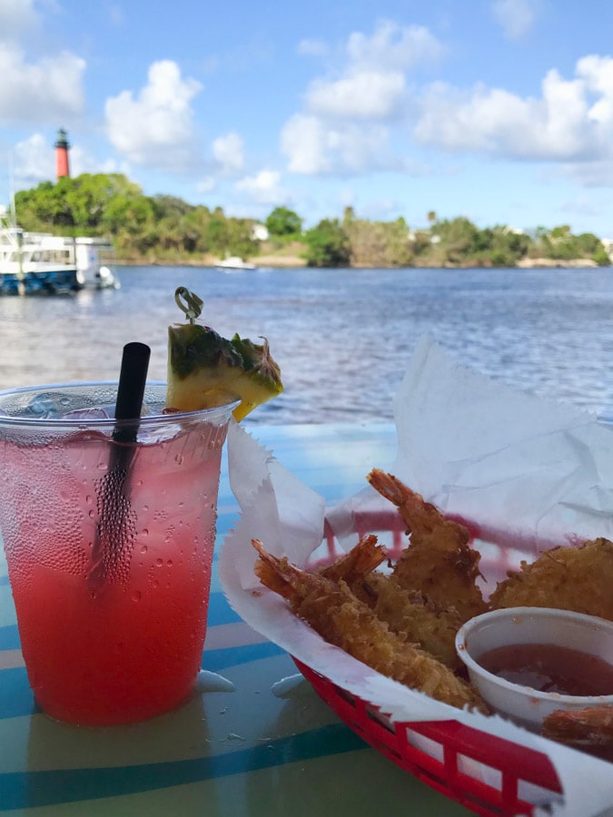 A couple of weeks ago I headed south here in Florida for a Palm Beaches getaway. I've been to West Palm Beach before, but it was many years ago and a quick trip. I wanted to experience the area as there is so much to do.