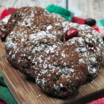 Gingerbread and cranberries with chocolate chips is not a pairing I would have thought to put together, but these fall flavors meld into something wonderful. I think once you try this, it will become your new favorite cookies recipe.