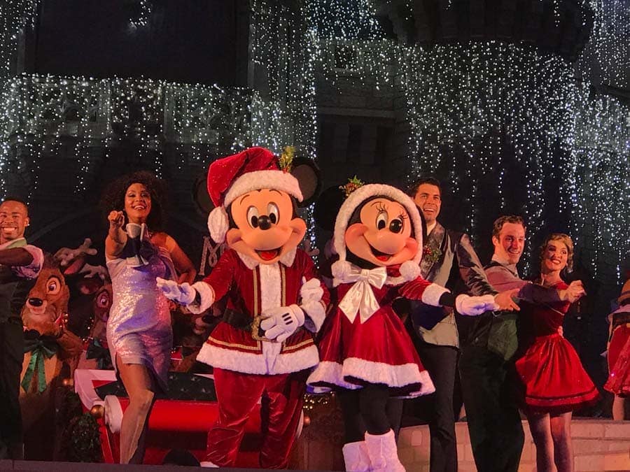 6 Reasons You’ll Love Mickey’s Very Merry Christmas Party