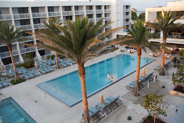 Longboat Key Resort Offers Luxury on the Gulf of Mexico