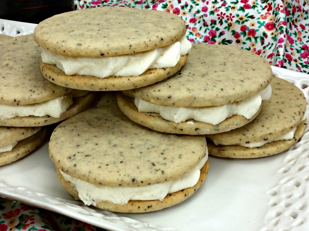 Plate of cookies.