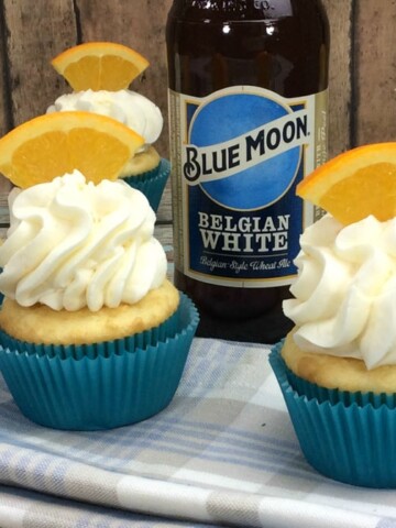 Could we make a Blue Moon Cupcake? YES!