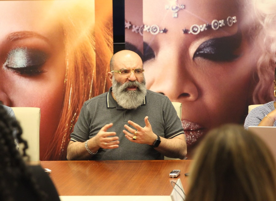 What’s it like to design costumes for one of the most visually imaginative movies of the year? Paco Delgado knows. A Wrinkle In Time’s costumes are out of this world!