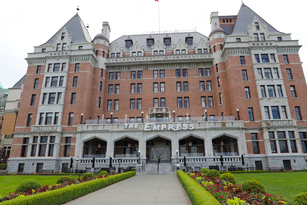 Earlier this year I had the pleasure of staying at the Fairmont Empress Victoria. You have a lot of choices when it comes to staying in this capital city of British Columbia located on the southern end of Vancouver Island, but the amenities, service, and history of the Fairmont Empress will win you over again and again.