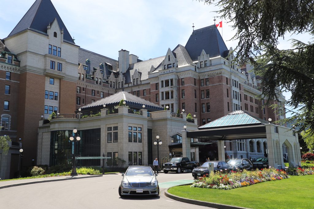 You have a lot of choices when it comes to staying in this capital city of British Columbia located on the southern end of Vancouver Island, but the amenities, service, and history of the Fairmont Empress will win you over again and again.