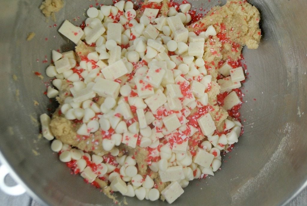 This Candy Cane Cookie Recipe turns out such a delicious treat, and they are easy to make! This will be the most festive dessert on any holiday table! 