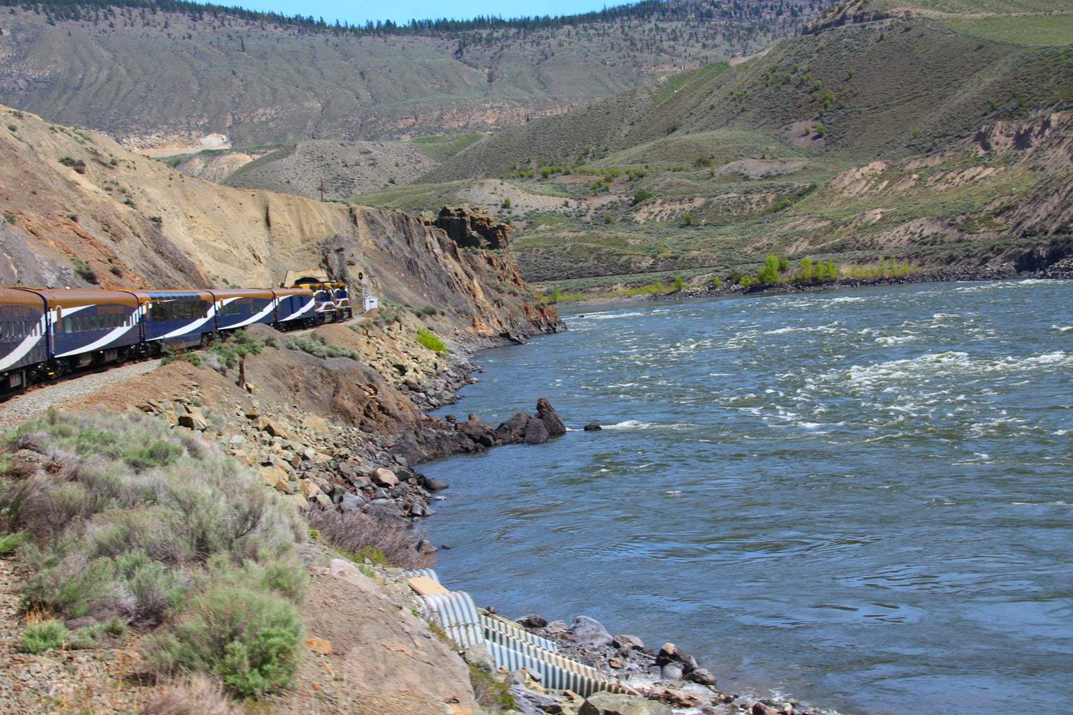 Rocky Mountaineer First Passage Canadian Rockies by train