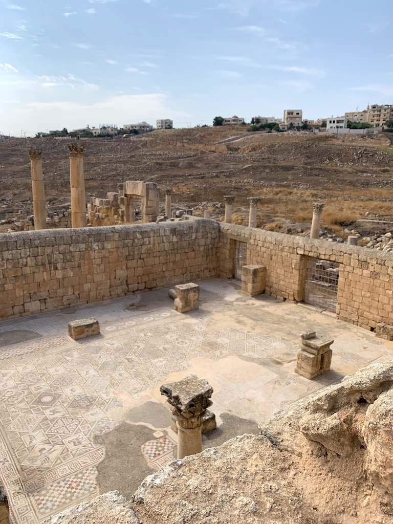 The Jerash ruins in Jordan is a must when visiting the Hashemite Kingdom of Jordan. 