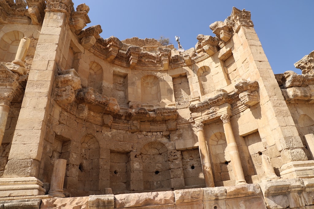 Touring the historic ruins of Jerash in Jordan was a fascinating experience, and a must when visiting this Hashemite Kingdom.