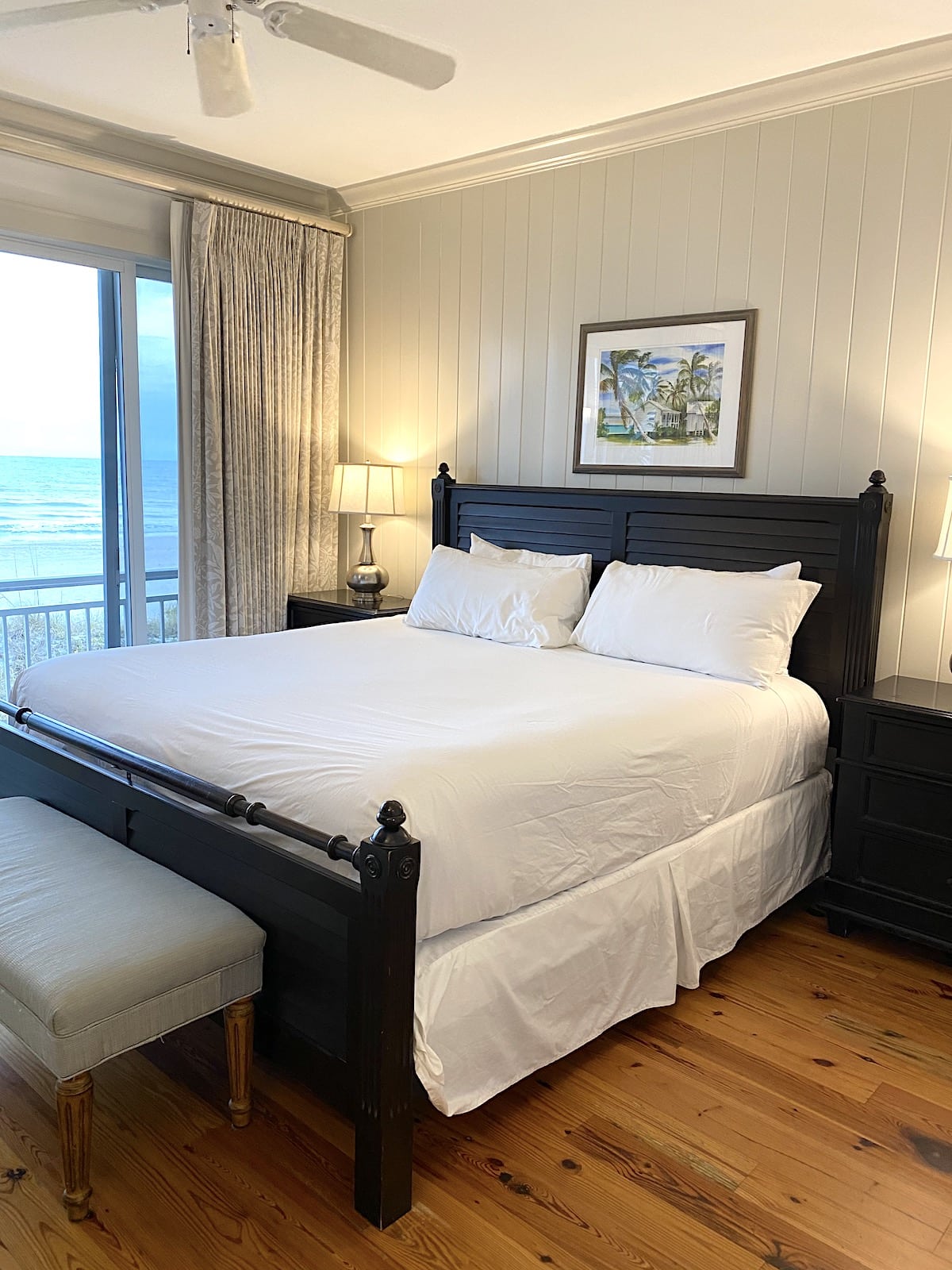 Master bedroom at Mainsail Beach Inn Anna Maria Island Beaches.