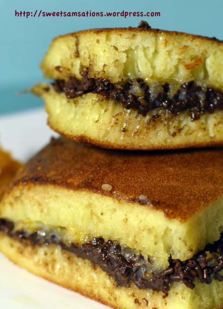 Martabak Manis dessert.