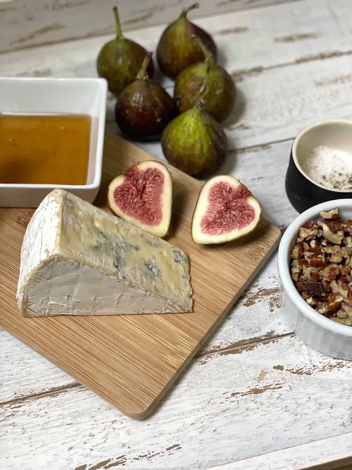 Figs, honey, cheese, nuts. salt and pepper.
