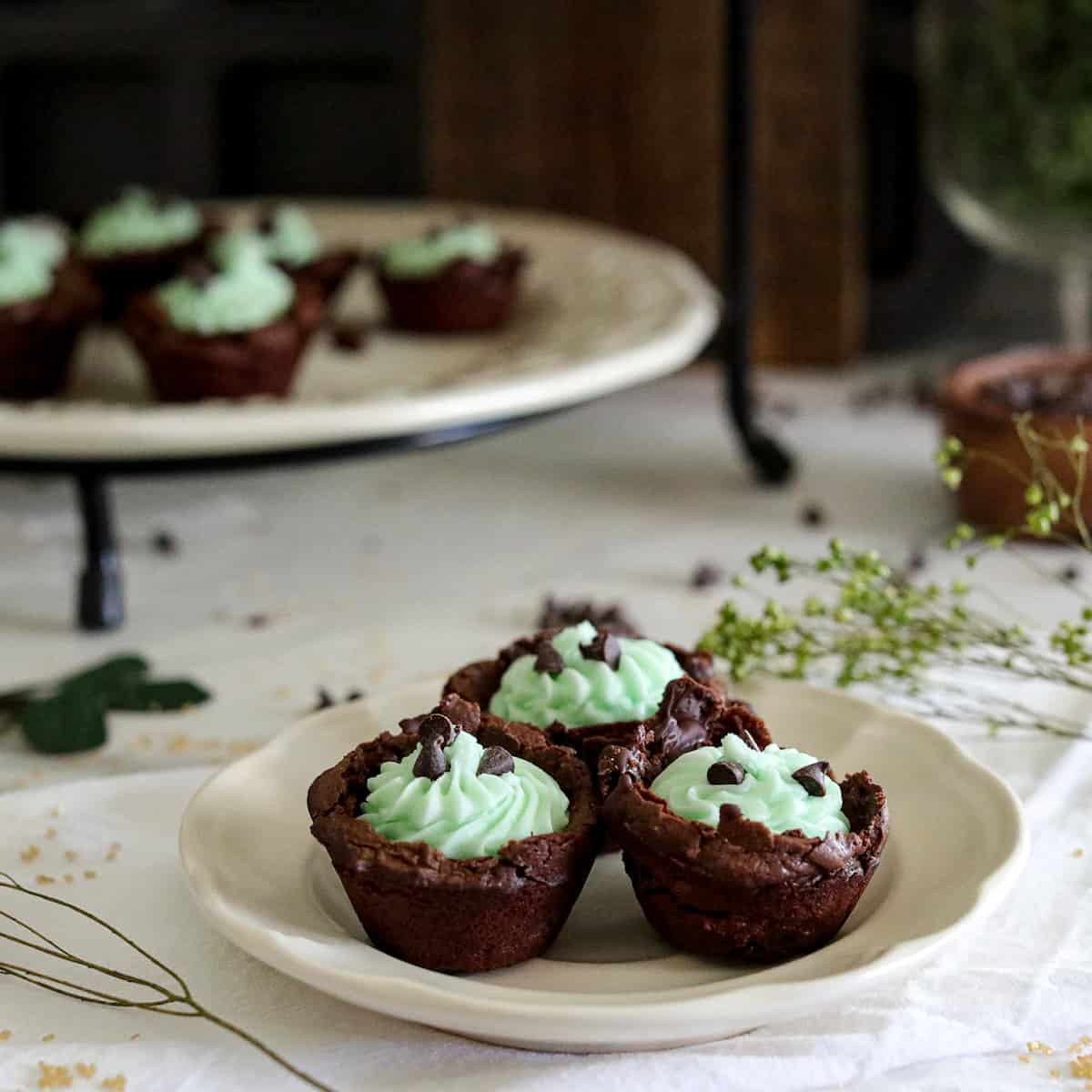 Brownie Bites Recipe with Buttercream Filling