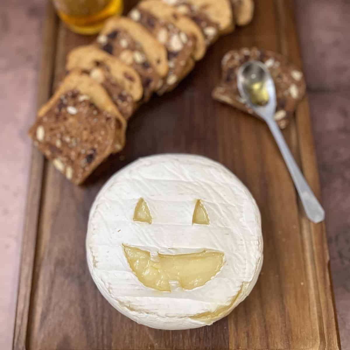 Halloween Brie Cheese Appetizer