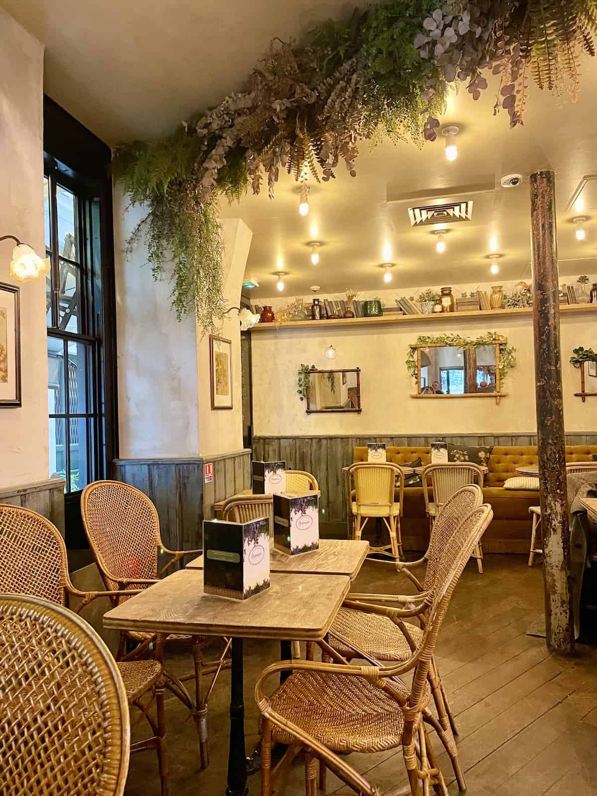 Cafe in Paris.