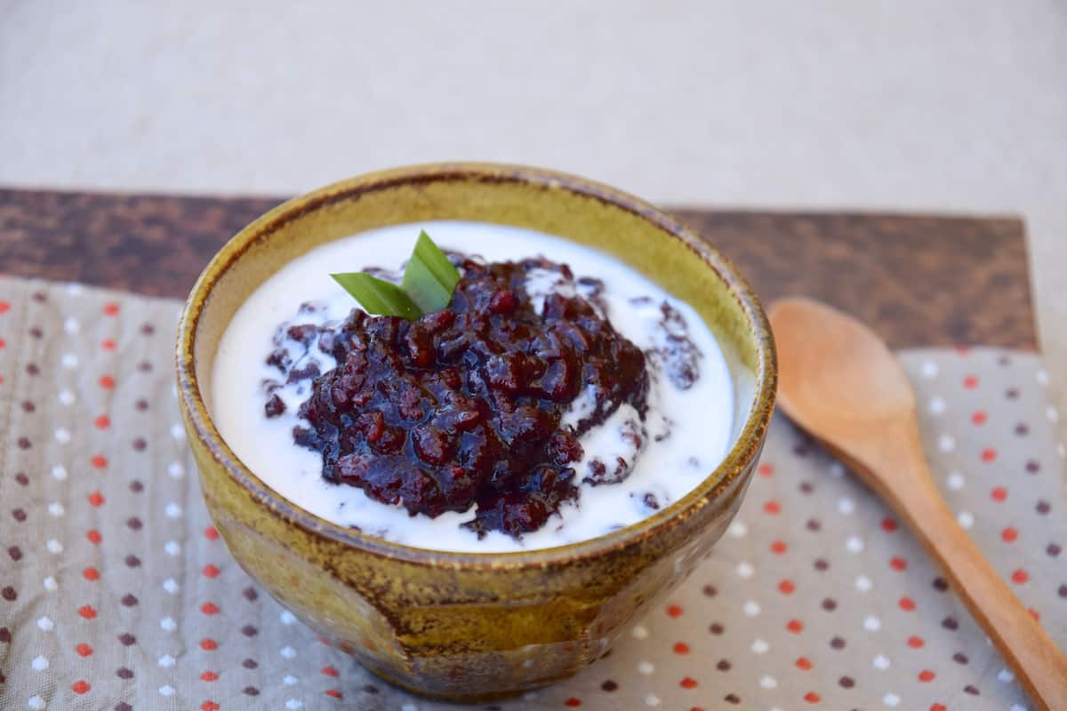 Black Glutinous Rice Porridge Indonesian dessert