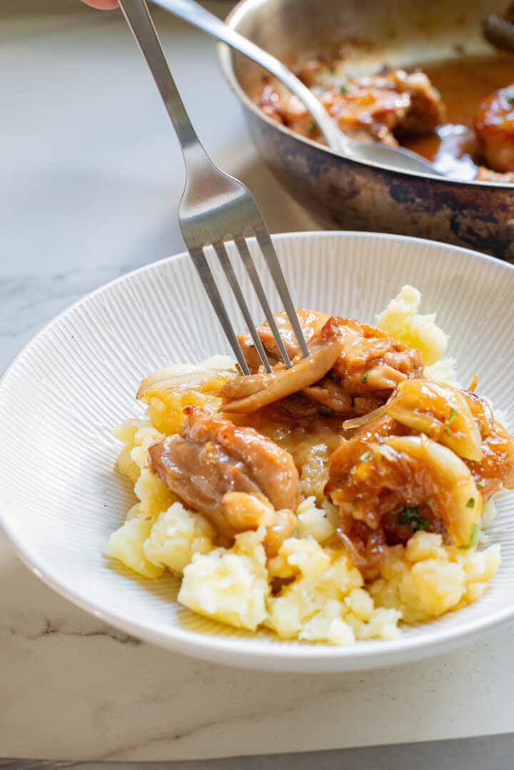 Skillet Chicken Thighs - Food Fun & Faraway Places