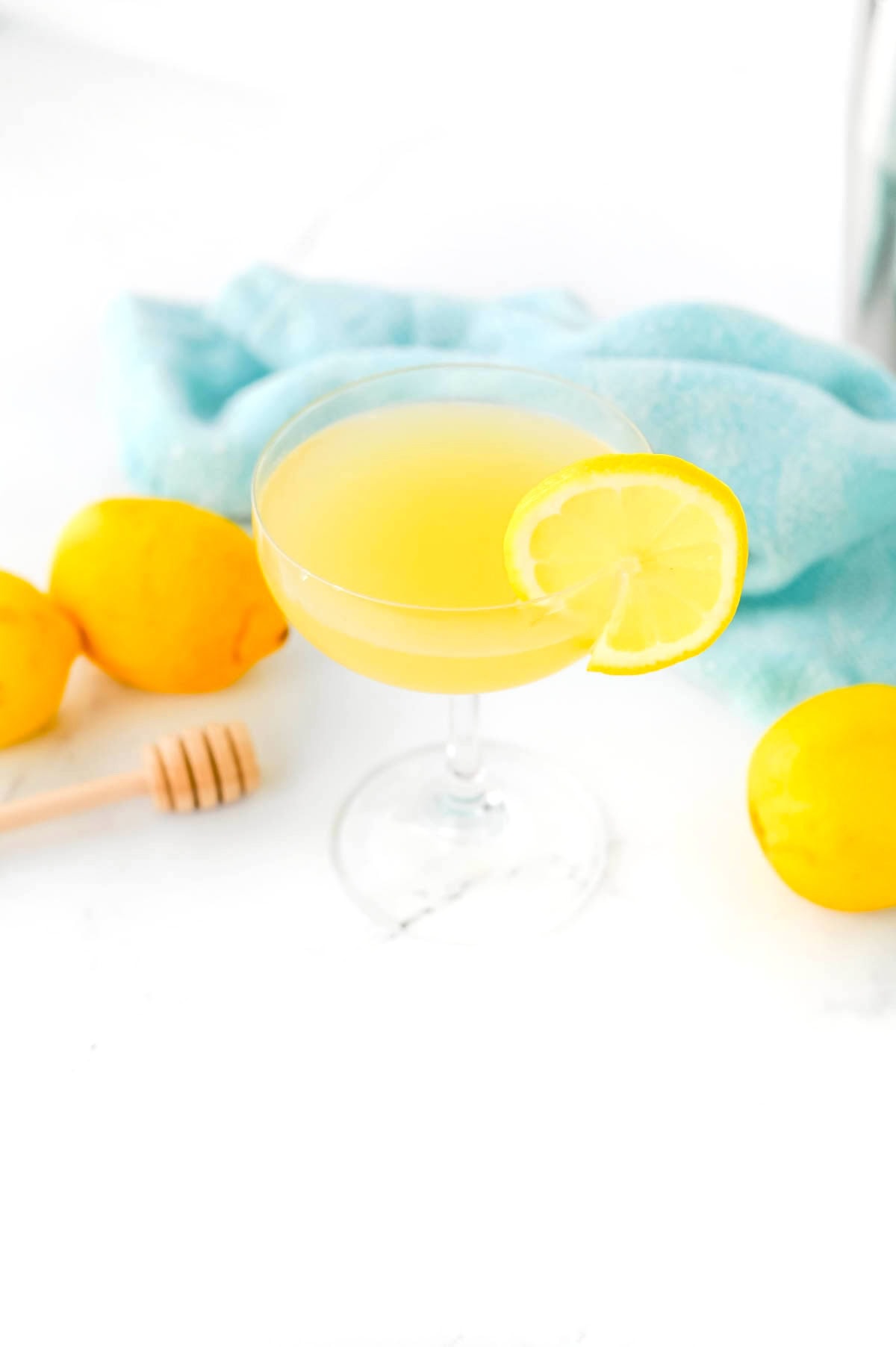 Bee’s Knee Cocktail Recipe – Food Entertainment and Far Away