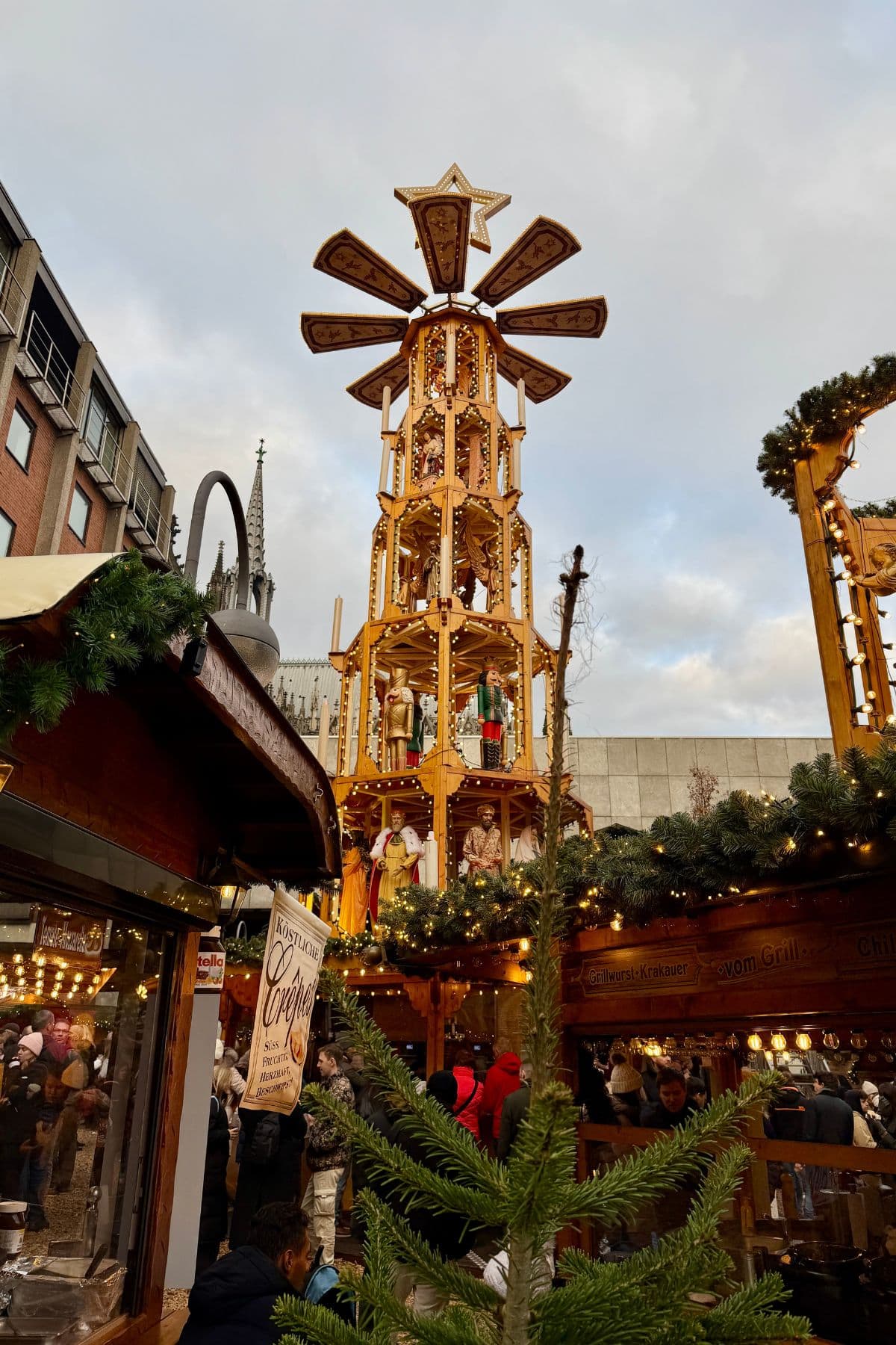 Christmas market in front of a cathedral.